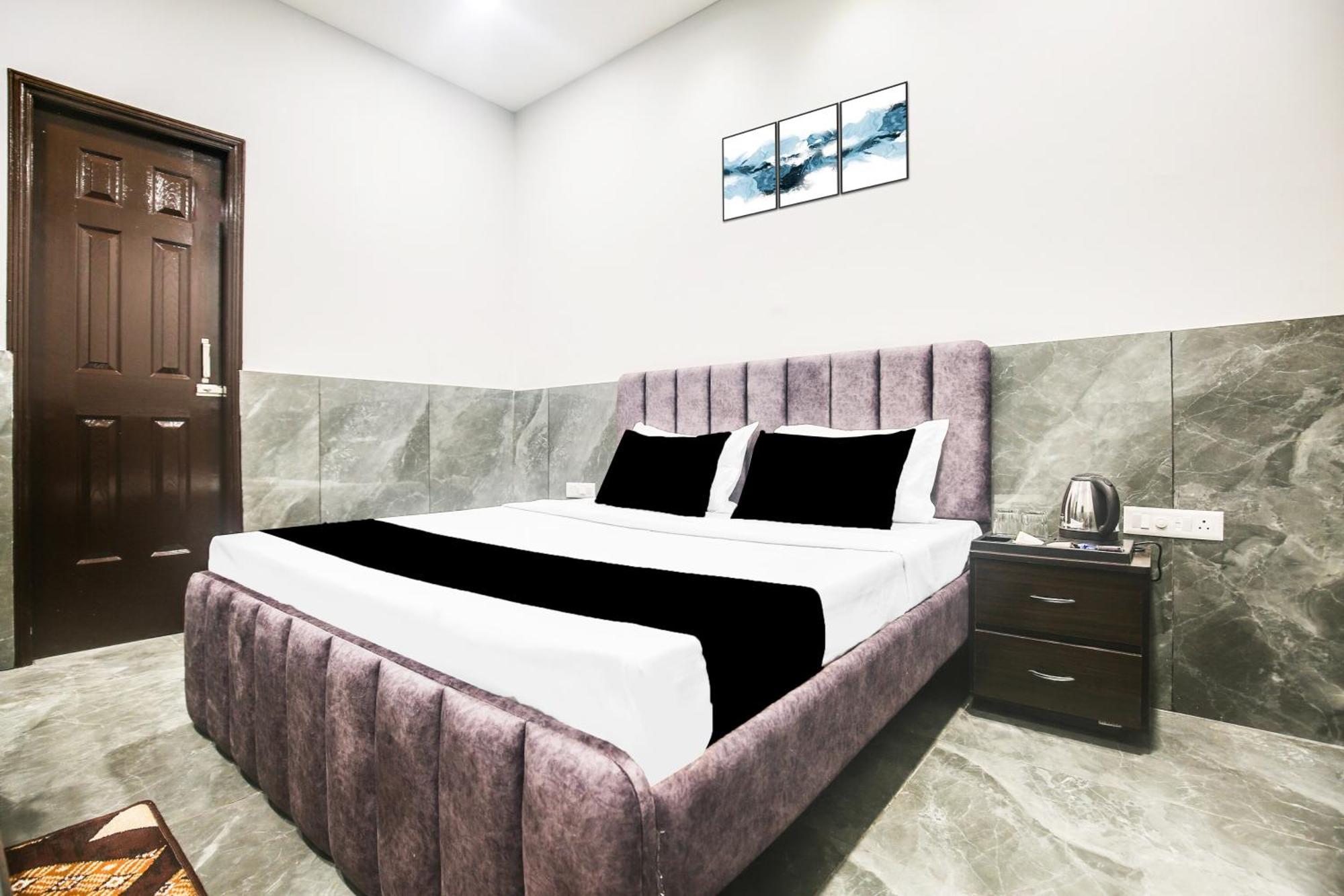 Hotel O Ravi & Banquet Lalewal Kültér fotó